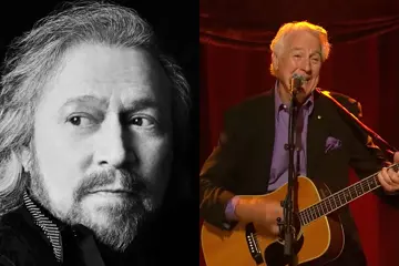 Barry Gibb, Col Joye