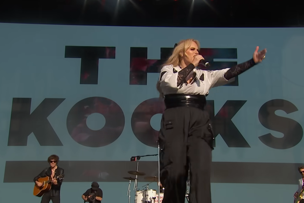 Rebel Wilson performing with The Kooks