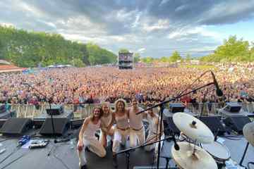 Perth's Toby Beard Opens For (And Performs With) Santana In Europe