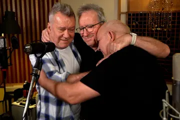 Jimmy Barnes, Alan Barnes & Swanee