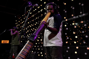 King Stingray Make Their Debut On Seattle's KEXP