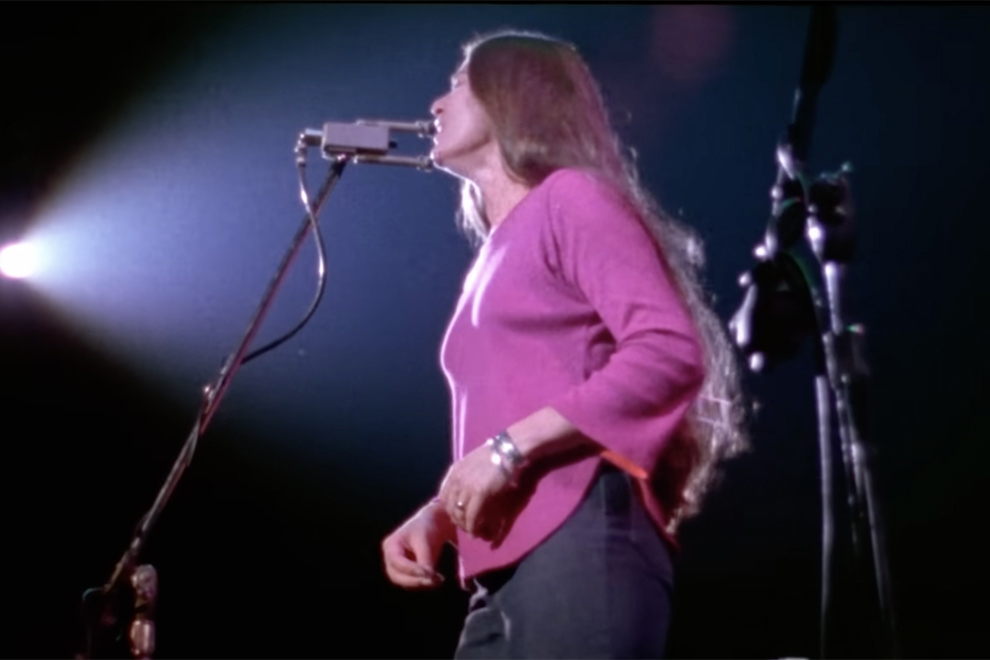 Donna Godchaux Performing With The Grateful Dead