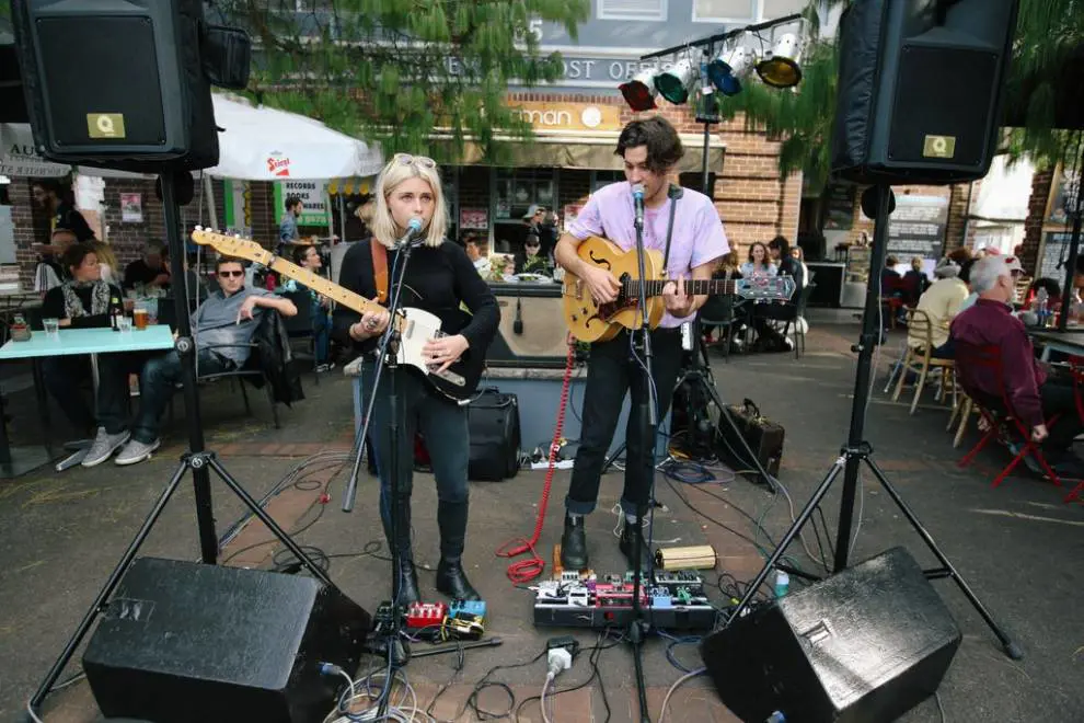 Betty & Oswald Performing For Live And Local
