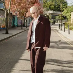 More Sam Fischer