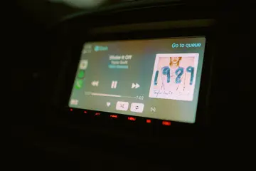 Taylor Swift's '1989' on CarPlay