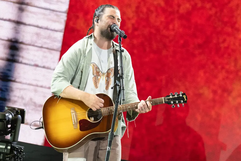 Noah Kahan at Rod Laver Arena