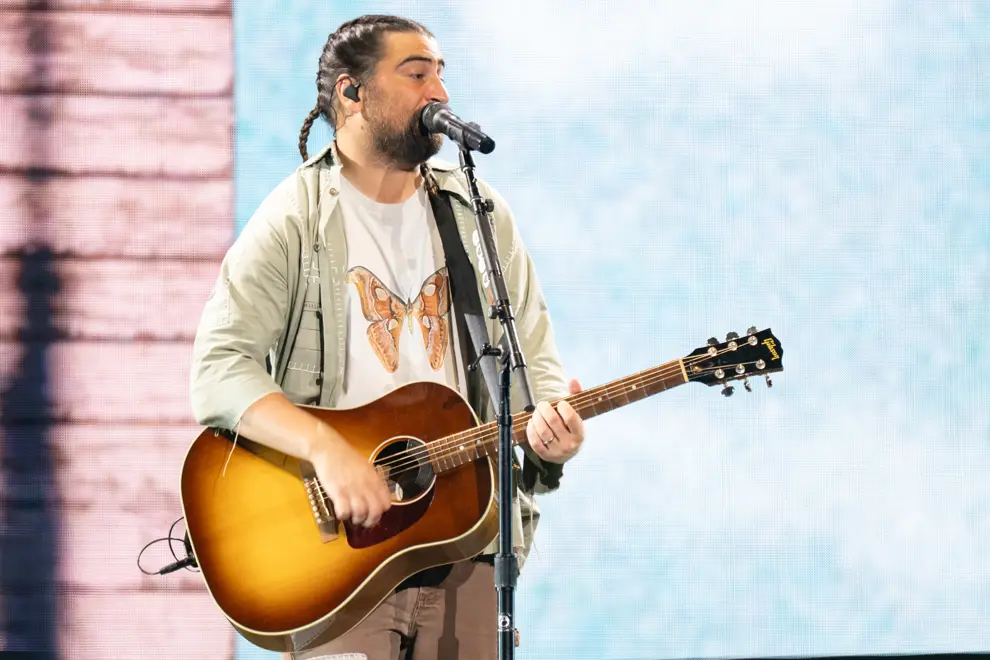 Noah Kahan at Rod Laver Arena
