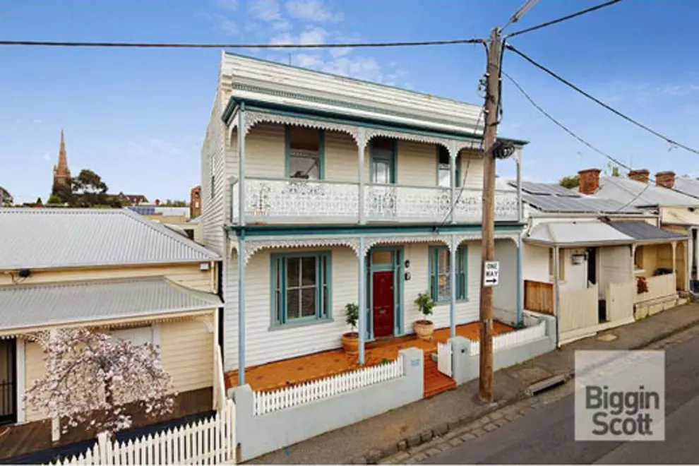 The listing photo of the house