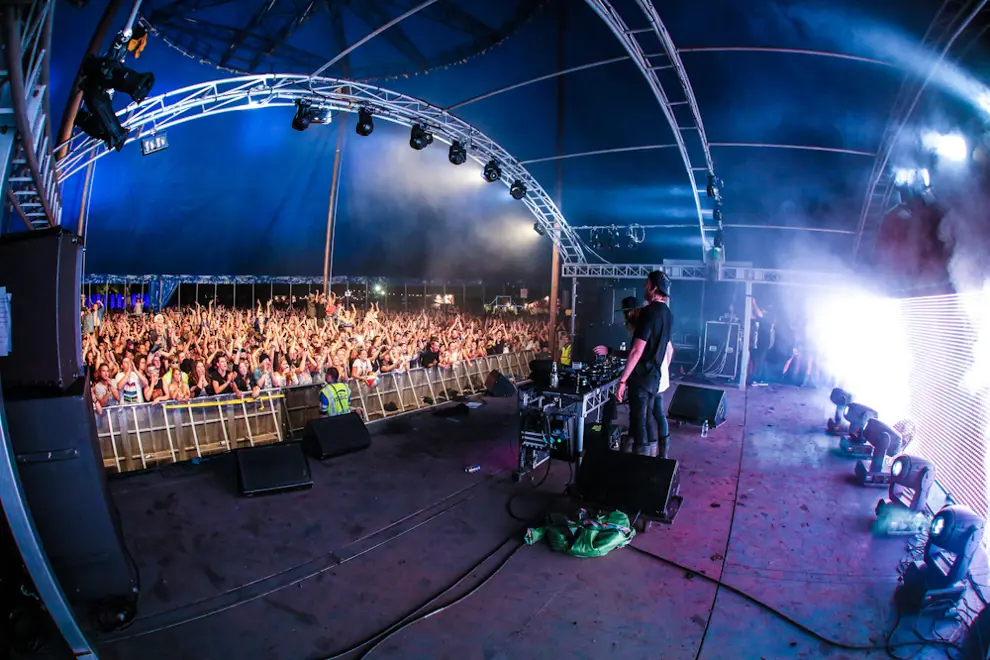 carmada splendour 20