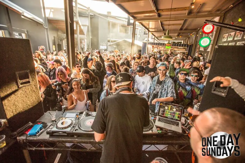 one day sundays sydney