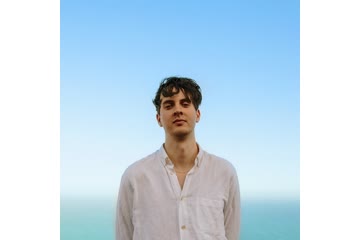 Live Review: 'Getaway' with Roosevelt and his new single